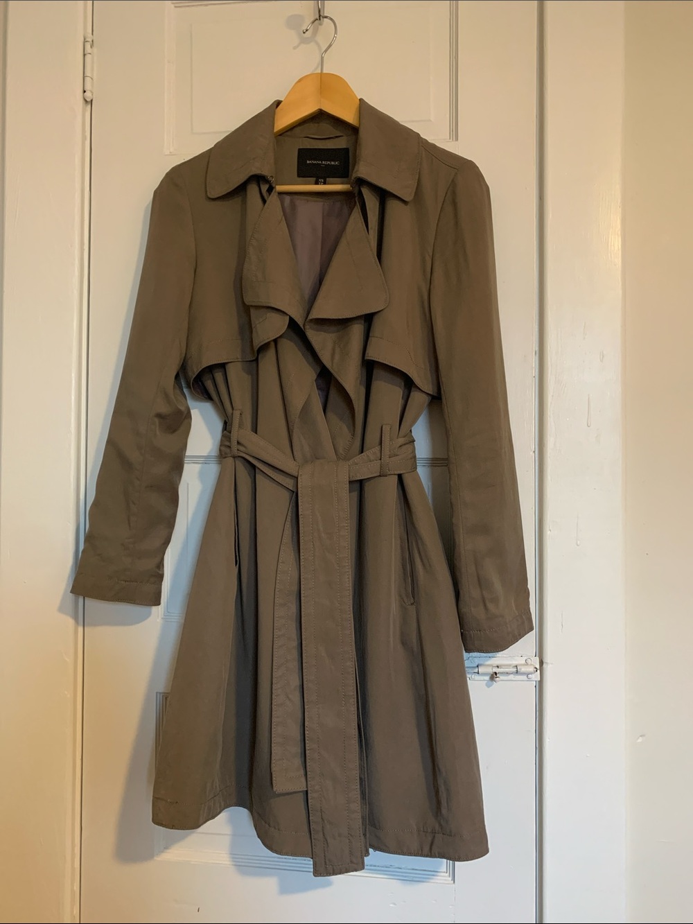 Banana Republic Olive-Taupe Trench Coat with Belt